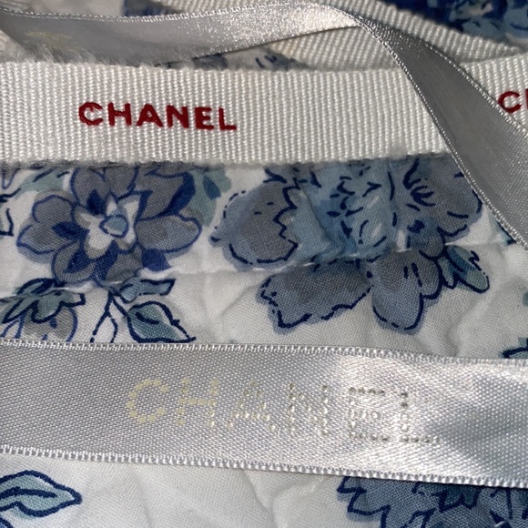 Chanel Ribbon - Picture 2 of 2